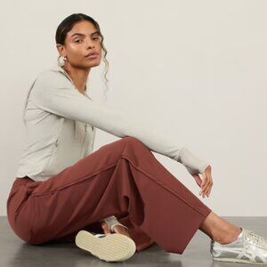 Endeavor High Rise Relaxed Pant